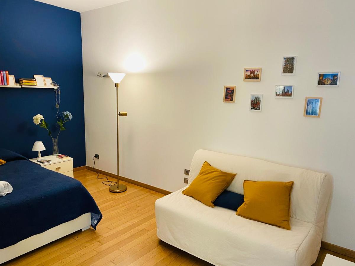 Chiara Guest House 34 - M4 Metro Blu Milano Dış mekan fotoğraf