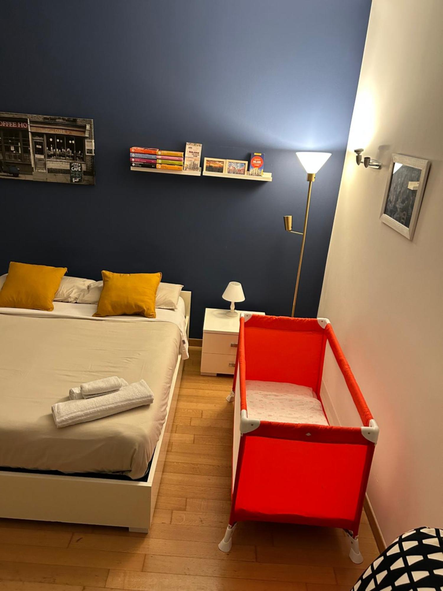 Chiara Guest House 34 - M4 Metro Blu Milano Dış mekan fotoğraf